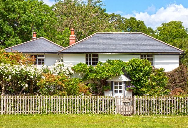 10 Benefits of a Residential Gate — XL Fencing