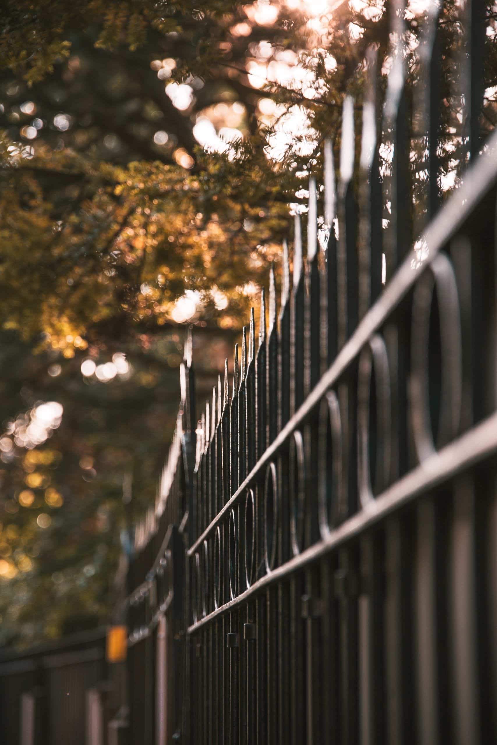 Benefits of an Aluminum Fence — XL Fencing