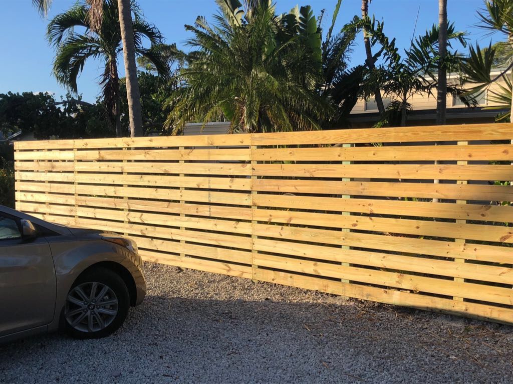 Benefits of PVC Fencing Vs Wood Fencing — XL Fencing