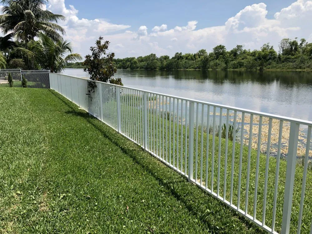 EXPLORE TOP FENCE TYPES AND STYLES FOR YOUR PERFECT YARD — XL Fencing