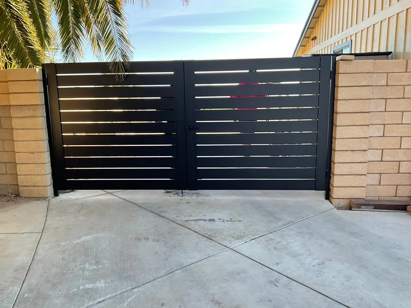 Find the Right Aluminum Gate for Your Home — XL Fencing