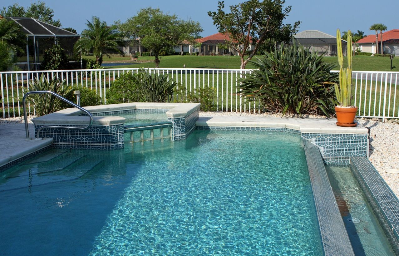 How Much Will A New Fence Cost? — XL Fencing
