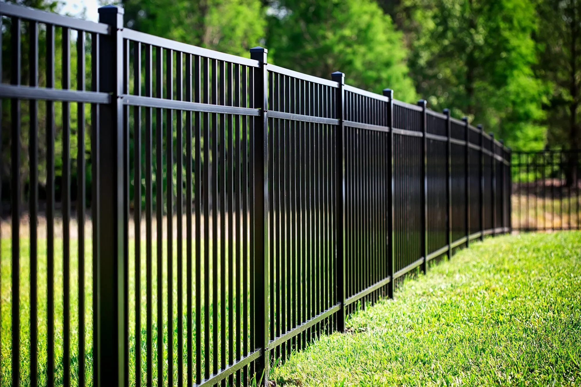 How to Choose a Quality, Affordable Fence Company — XL Fencing