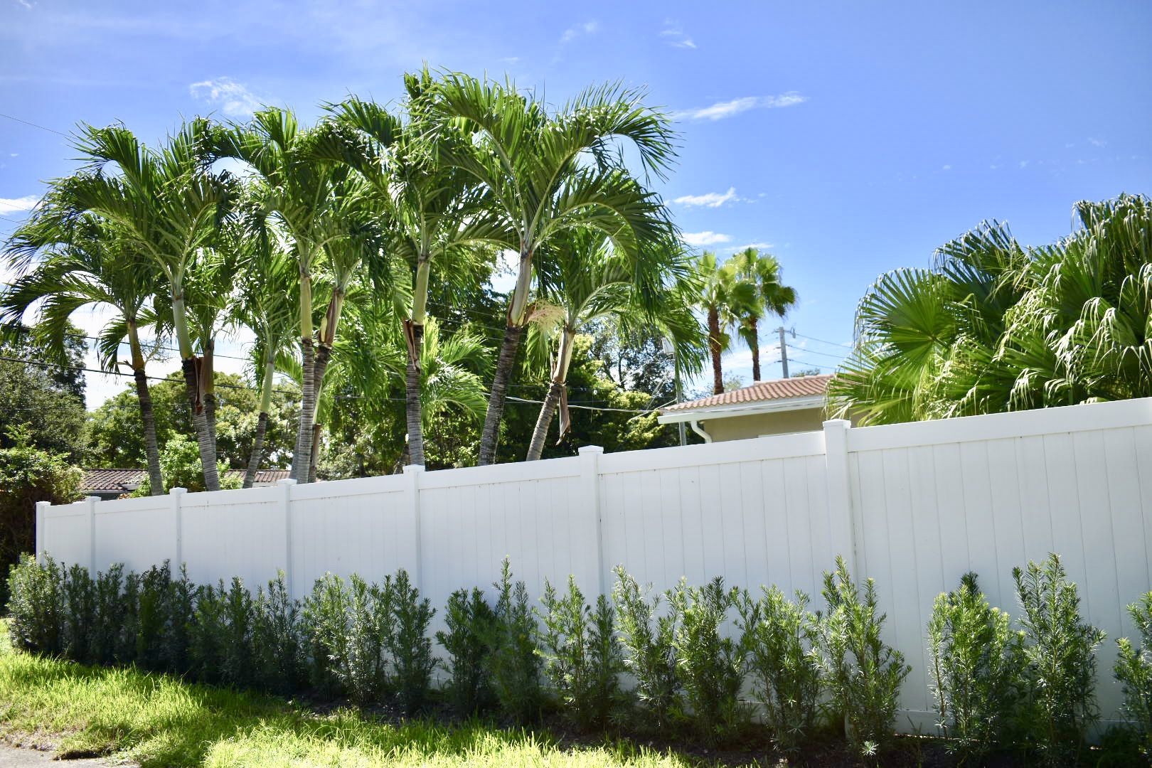 NEW YEAR, NEW FENCE: BEST FENCE TYPES TO UPGRADE YOUR PROPERTY IN 2026 — XL Fencing