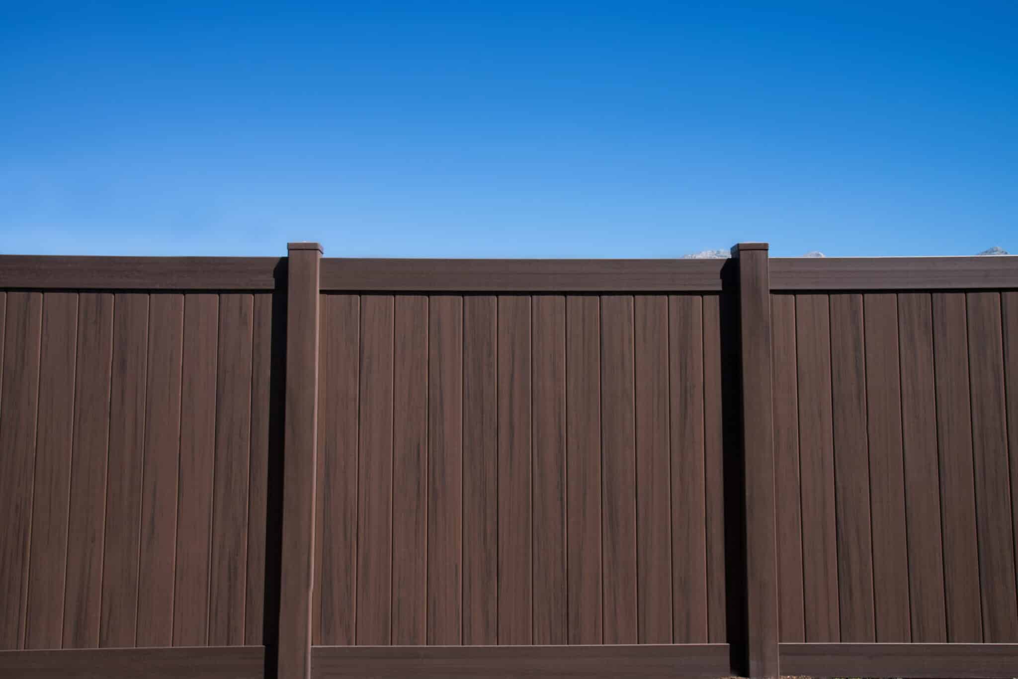 Top-Rated Fence Materials for Backyard Privacy Fences — XL Fencing
