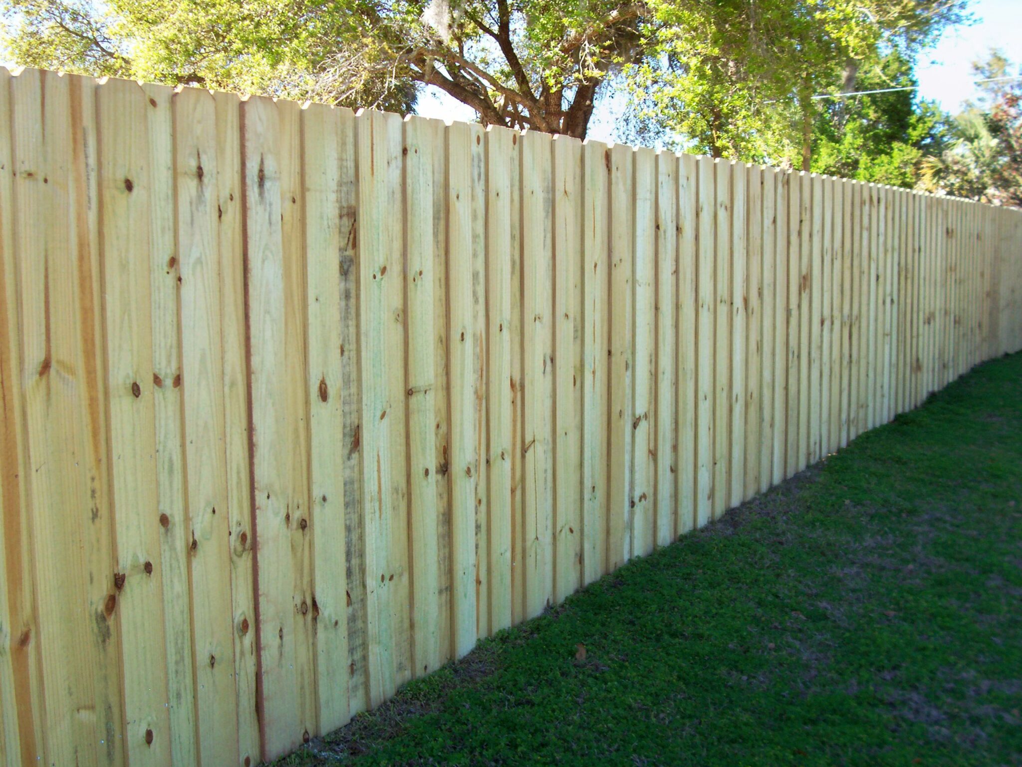 What is the cheapest type of fence to get installed? — XL Fencing