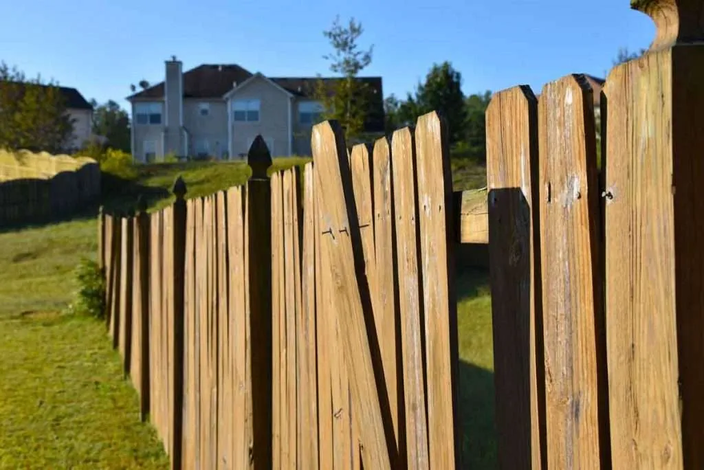 Wood Fence Repair: Hire Experts for a Strong & Stylish Yard — XL Fencing