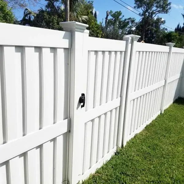 Shadowbox fence with custom gate — Fort Lauderdale, FL